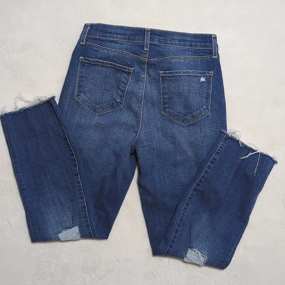 L'Agence High Rise Sada Cropped Jeans - Picture 5 of 10